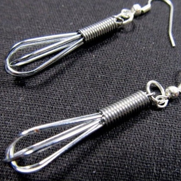 Unique Cooks Kitchen Whisk Dangle Pierced Earring - Picture 2 of 5